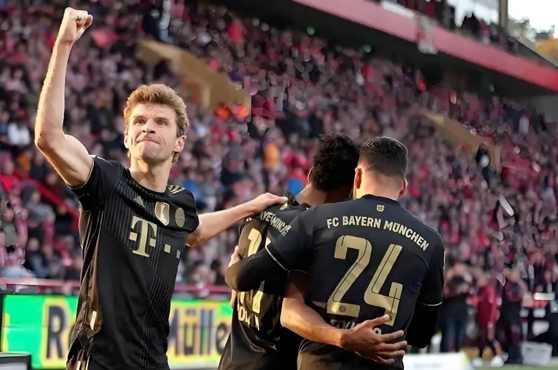 柏林赫塔不敌奥格斯堡,遭遇联赛翻转败局 柏林赫塔不敌奥格斯堡,遭遇联赛翻转败局