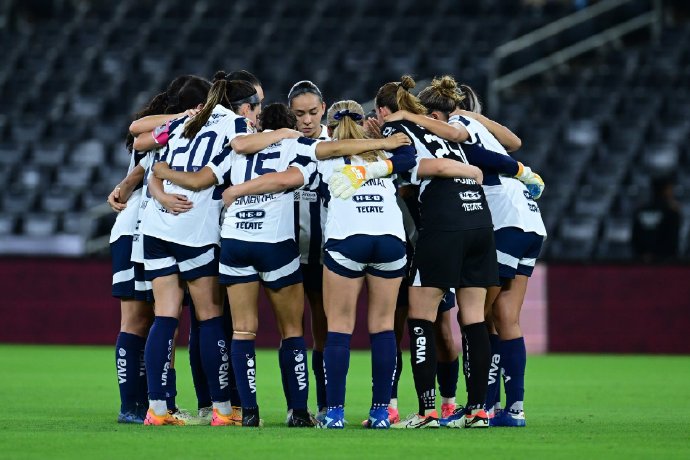 威廉希尔中文站-墨西哥女足再现神勇，获得胜利