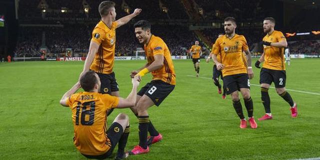 狼队客场战平谢菲联,保住中游位置 狼队客场战平谢菲联,保住中游位置