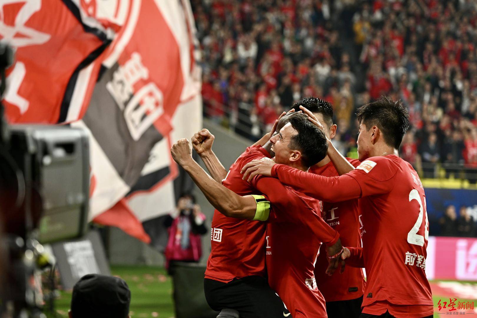 英国威廉希尔-中超赛场强队势如破竹,谁能一路领先?