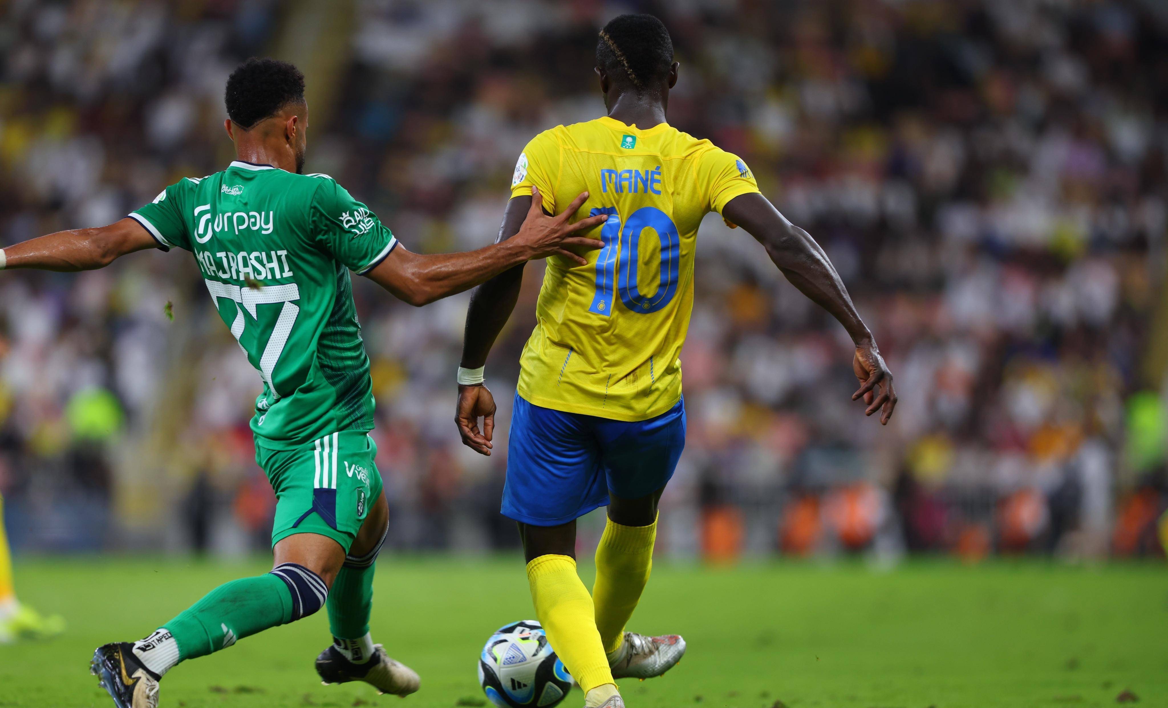 皇马锁定胜利,队伍表现抢眼无一败绩! 皇马锁定胜利,队伍表现抢眼无一败绩!