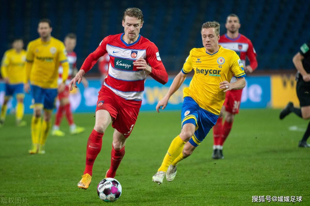 威廉希尔app-柏林赫塔主场小胜，排名稳定中游