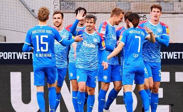 美因茨客场遭遇柏林赫塔反超 美因茨客场遭遇柏林赫塔反超