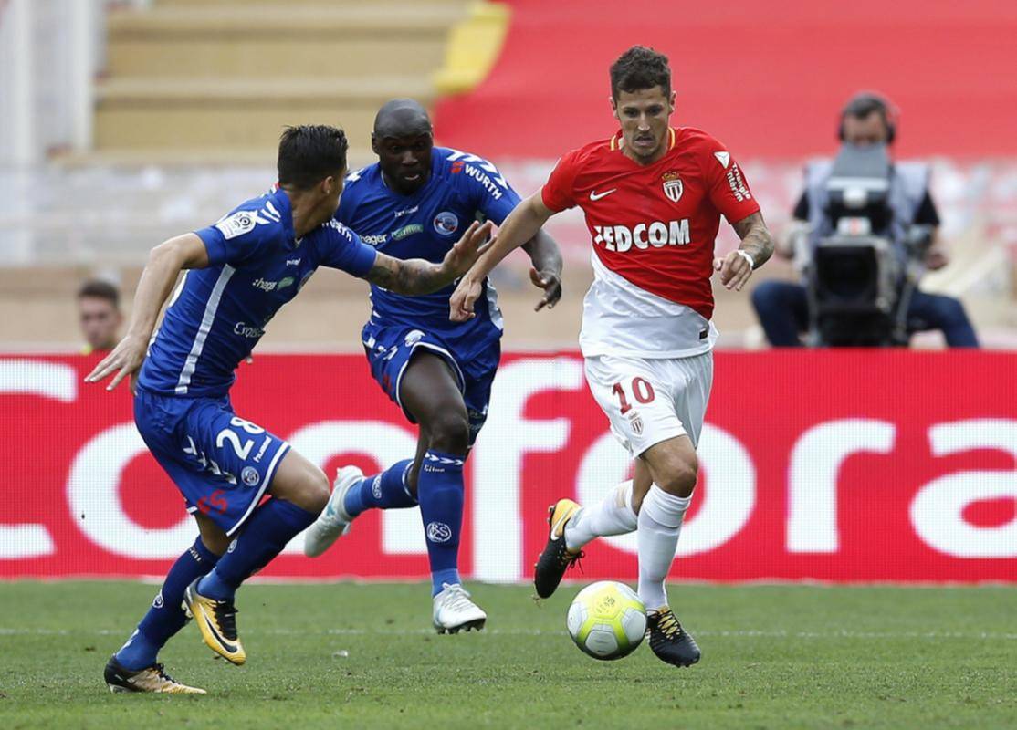 威廉希尔中文站-卡昂抓紧机会，法国联赛上演一幕幕精彩