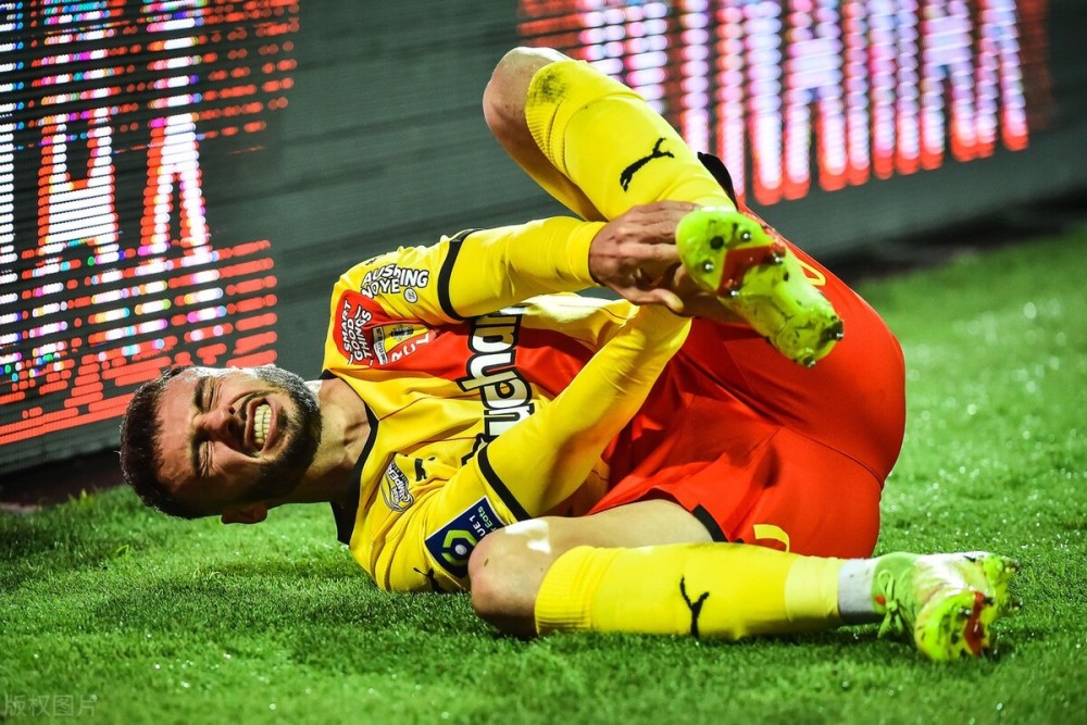 马格卡队在法甲联赛中取得胜利