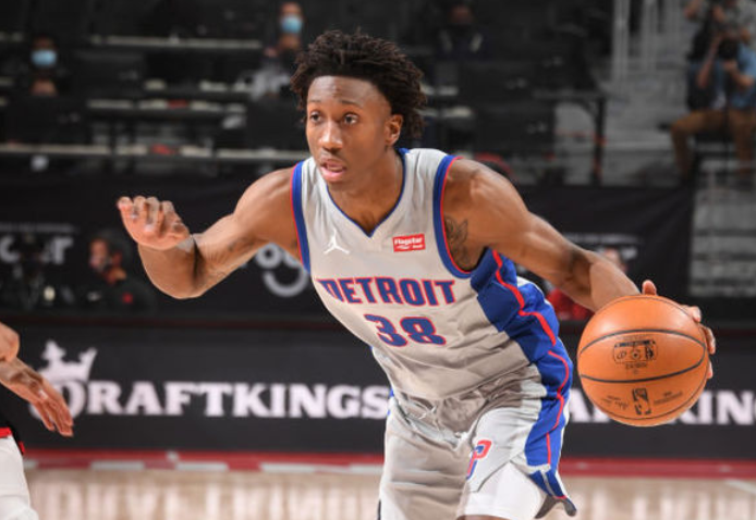 威廉希尔官网-法尔岑巴赫球队遭受惨败，形势堪忧