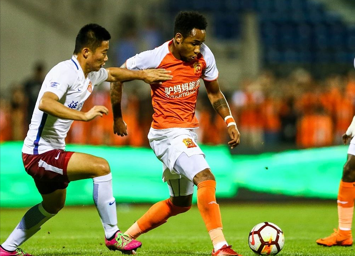 武汉卓尔主场大捷,成功稳住领先位置 武汉卓尔主场大捷,成功稳住领先位置