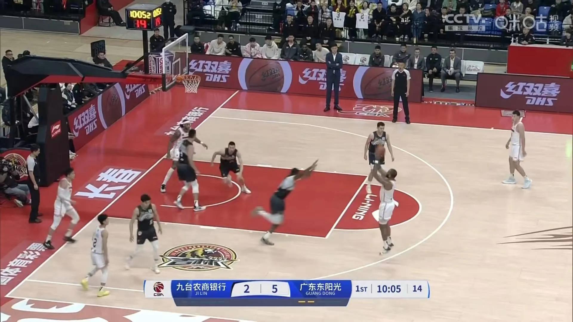 威廉希尔app-浙江队在与吉林队的比赛中全队状态火热，最终战胜对手