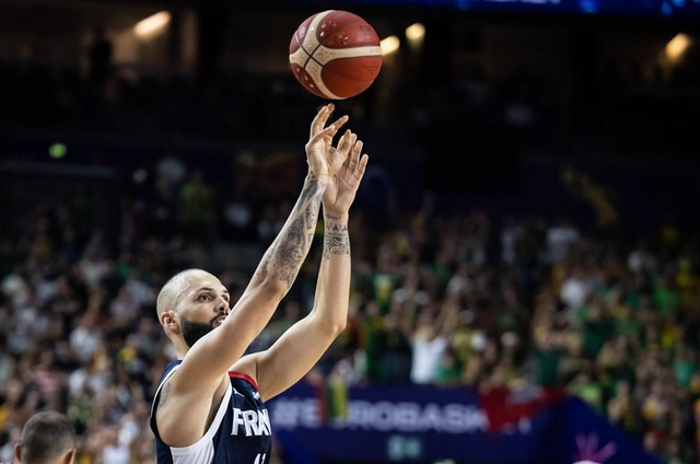 英国威廉希尔-柏林赫塔战胜强敌,重返胜利之路