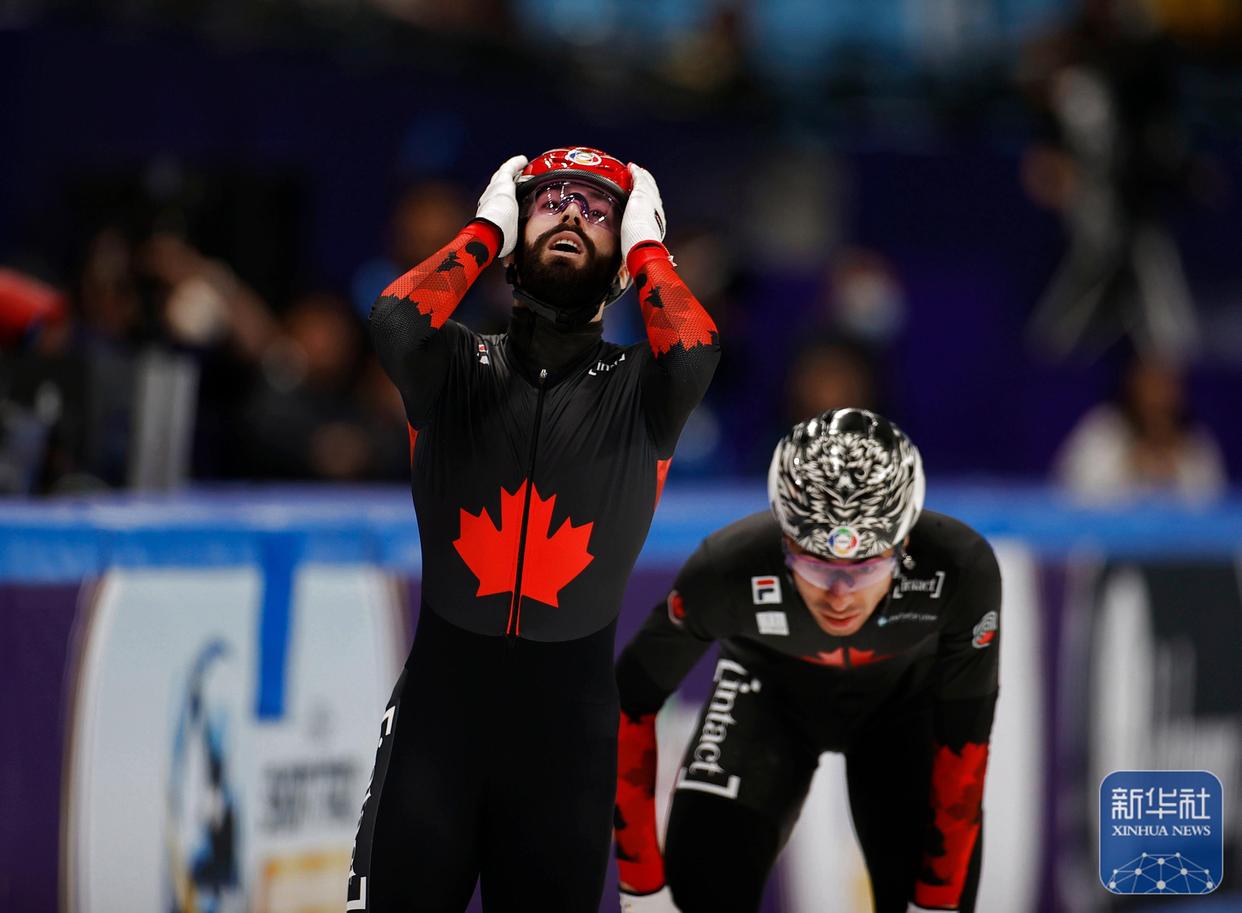 英国威廉希尔-无缘决赛?短道速滑一哥突遭险情!