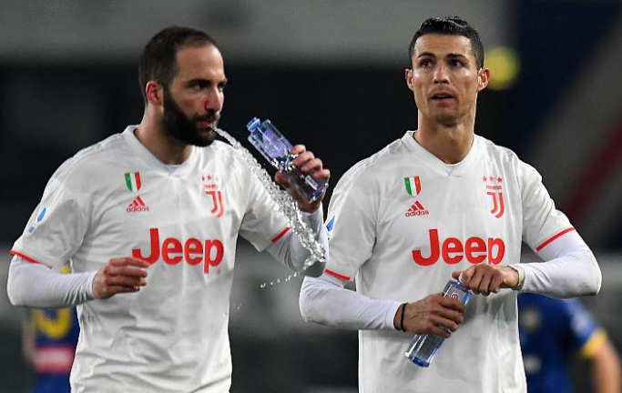 威廉希尔中文站-六安绿洲客场不敌对手，惨遭完败晋级无望