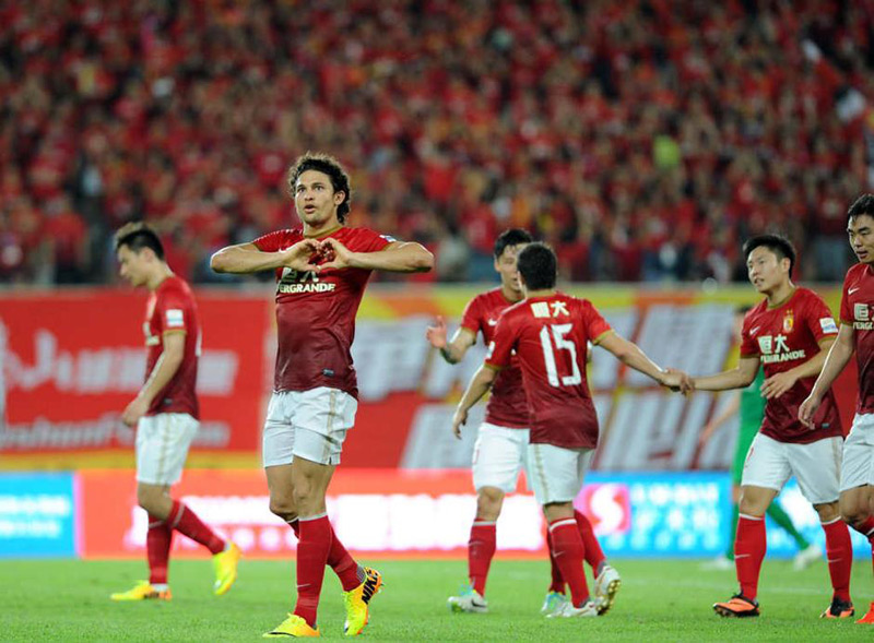 广州恒大绝杀战胜北京国安夺取三分 广州恒大绝杀战胜北京国安夺取三分