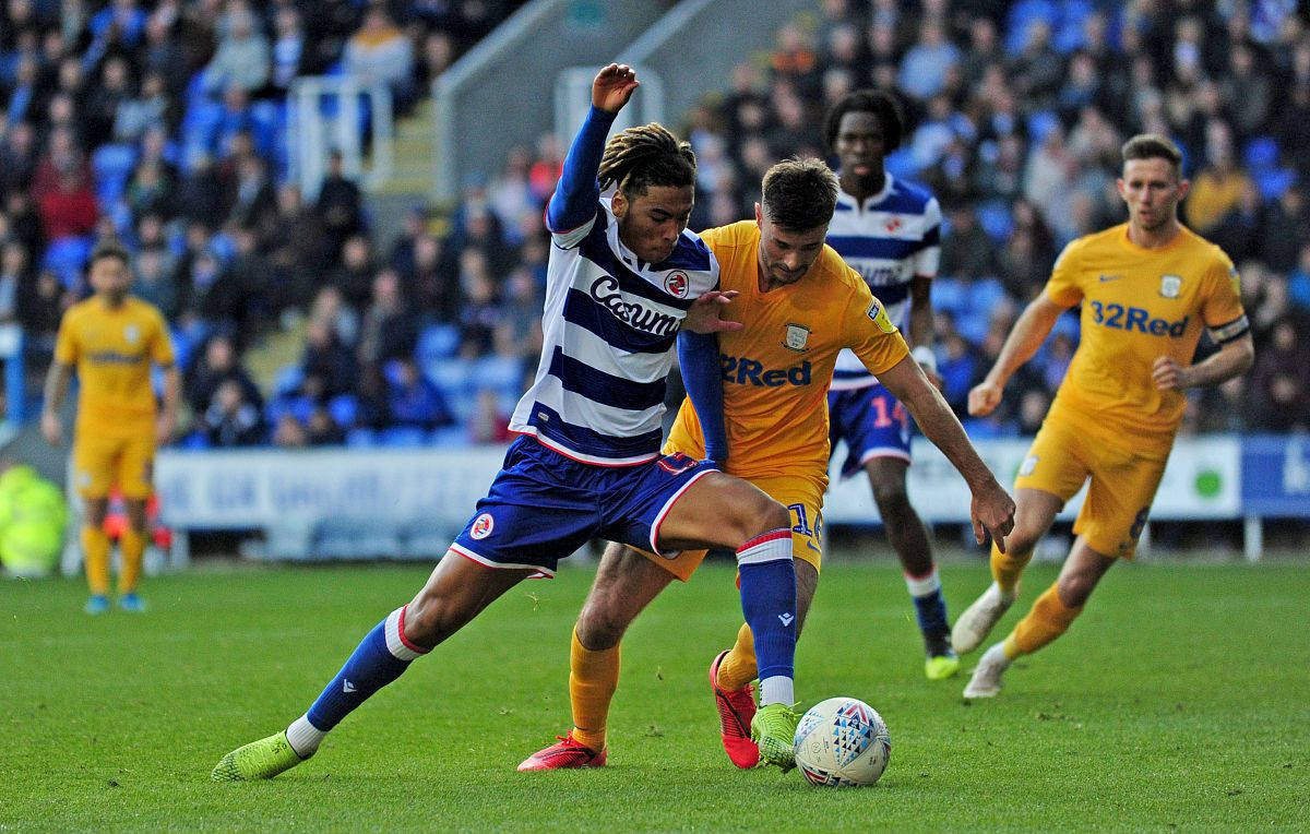 英国威廉希尔-沃特福德队锋线火力全开，带领球队攀升联赛积分榜