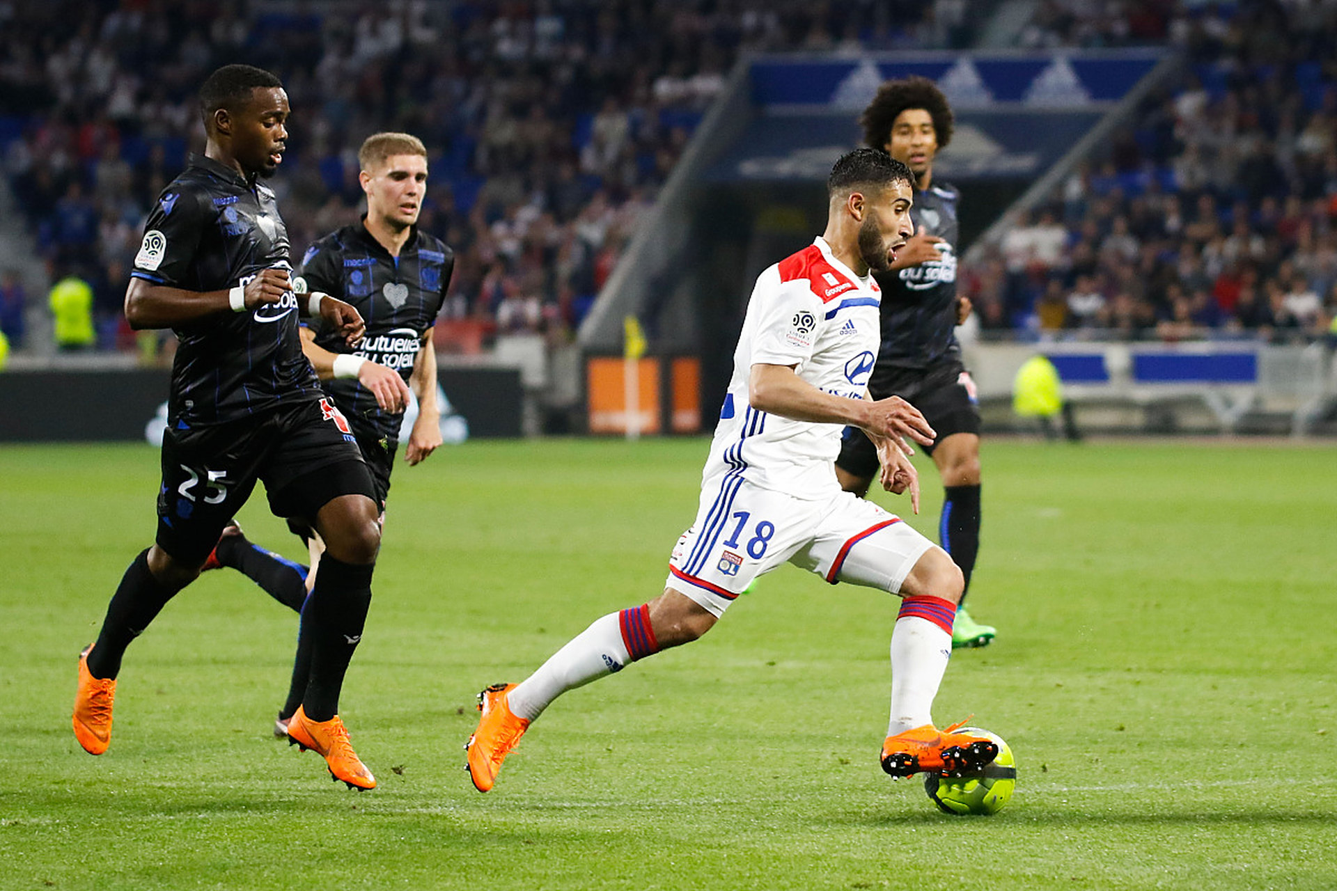 南特球队团结一致,备战法国杯决赛斗志昂扬 南特球队团结一致,备战法国杯决赛斗志昂扬