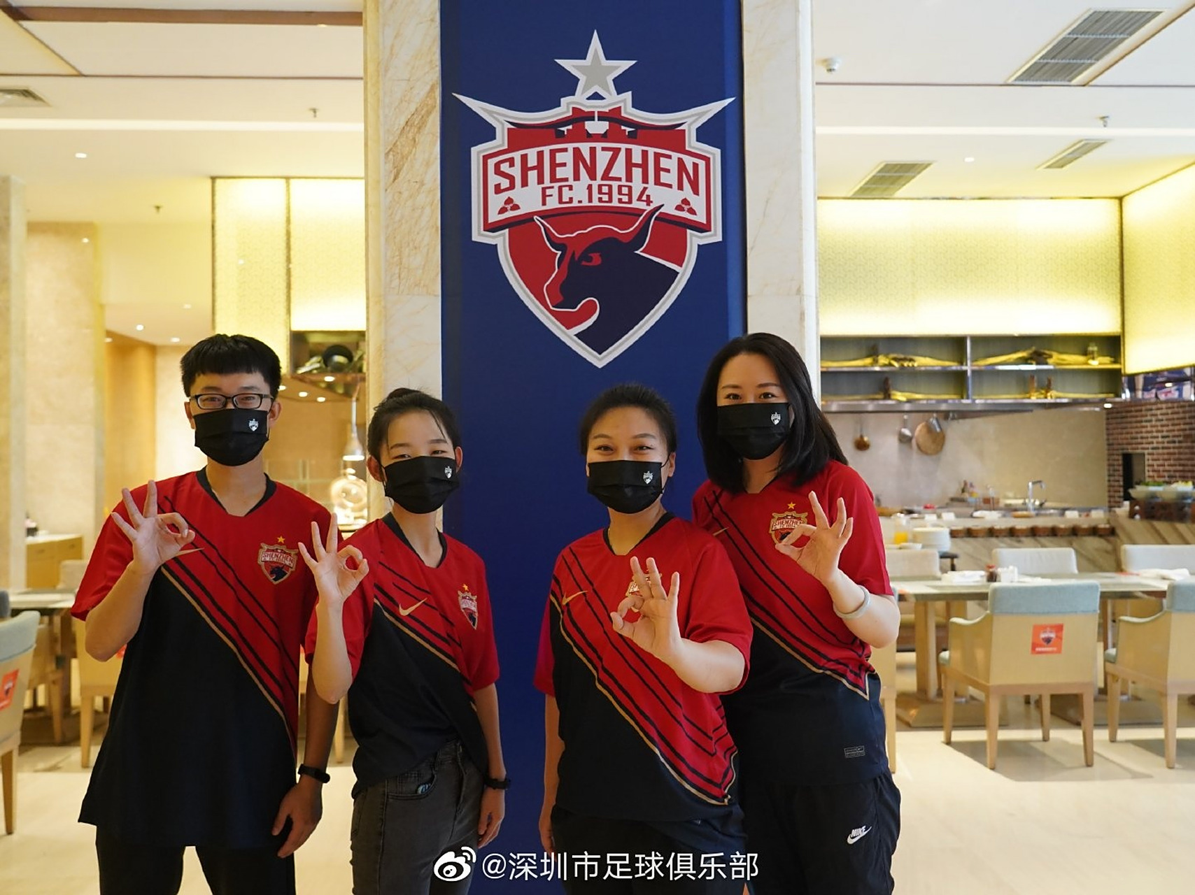 深圳佳兆业主场战平河南建业，难分胜负